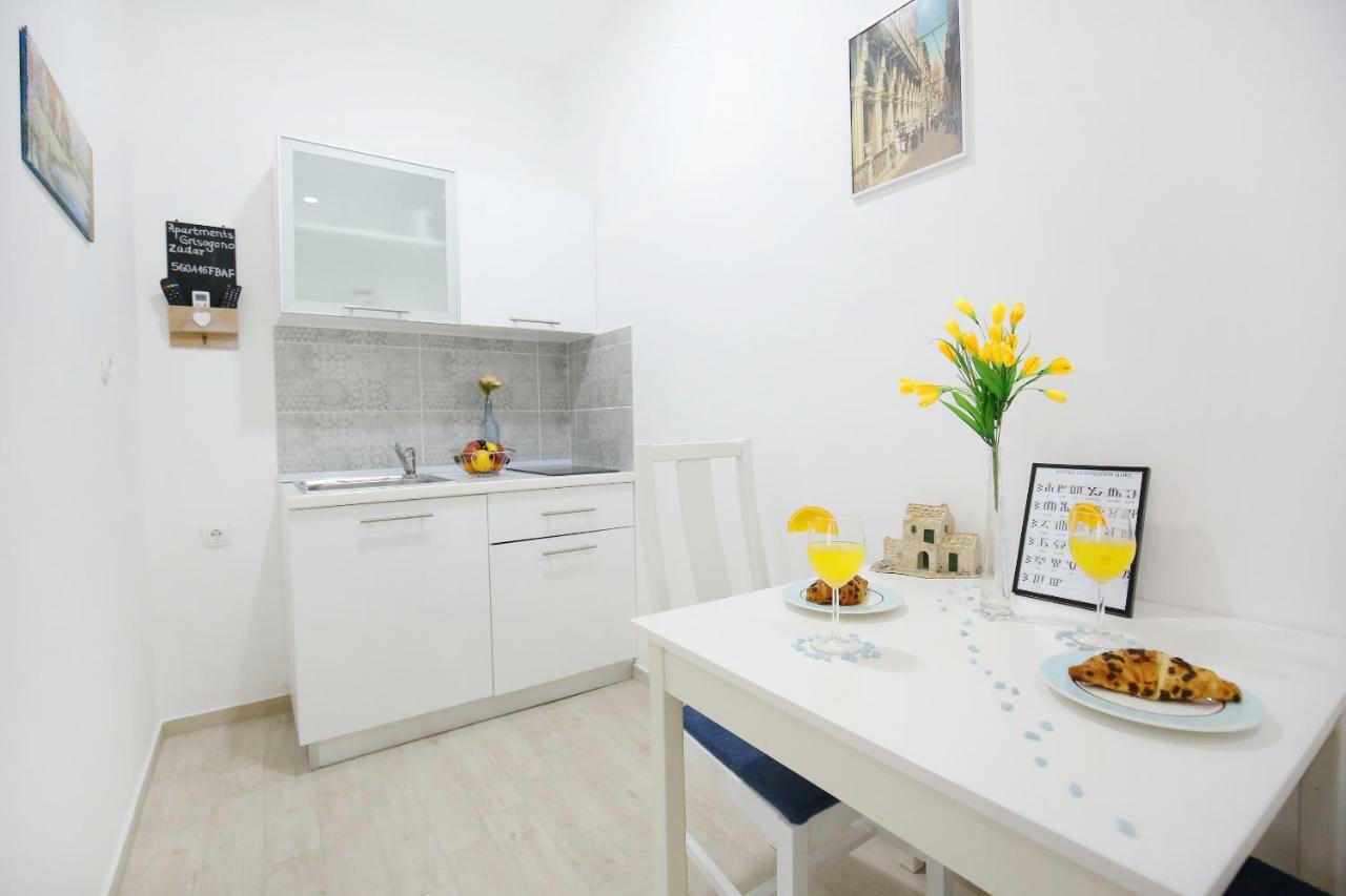 Apartments Grisogono Zadar Pokoj fotografie